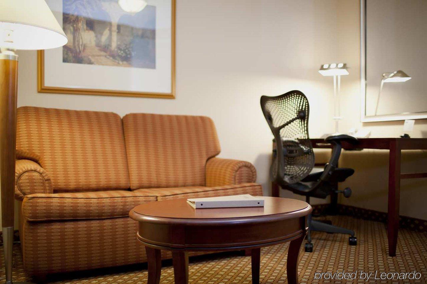 Hilton Garden Inn Rochester Downtown Ngoại thất bức ảnh